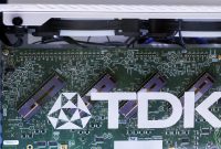 تأمین کننده آیفون TDK باتری های آماده شده برای وسایل نازک AI